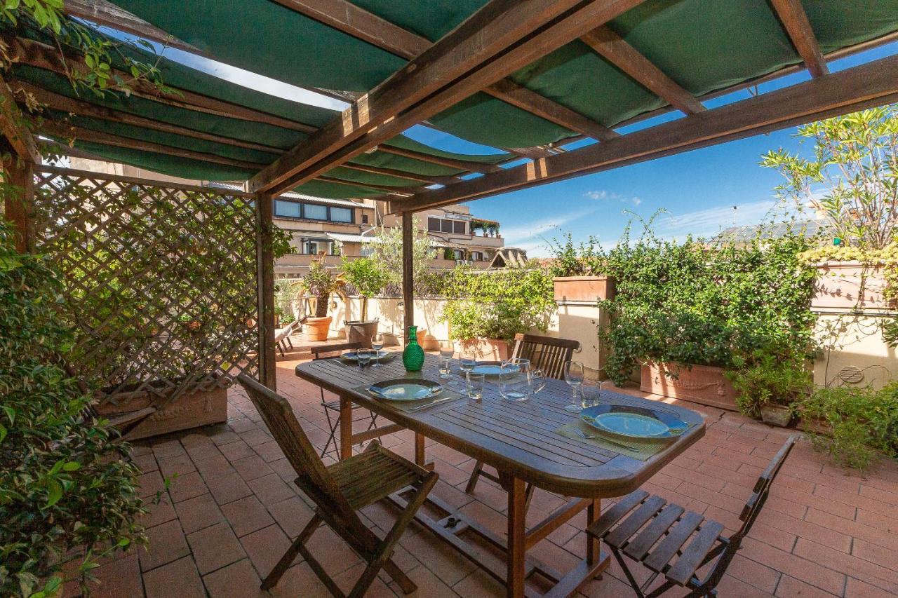 Amazing New Penthouse With Terrace Jewish Ghetto Apartment Rome Exterior photo